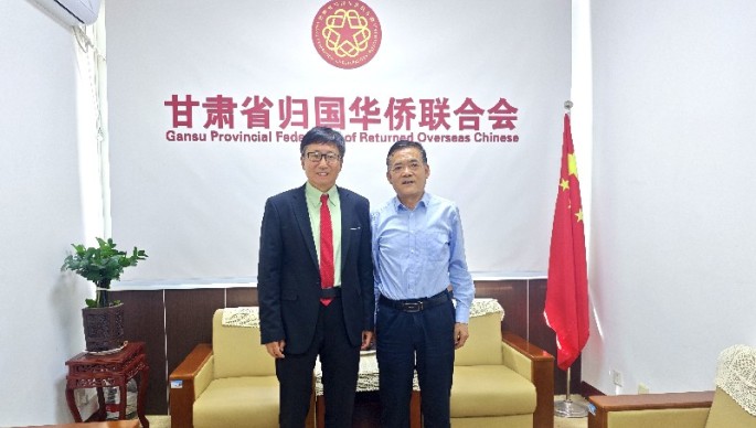 美国甘肃同乡会会长周刚到访省侨联